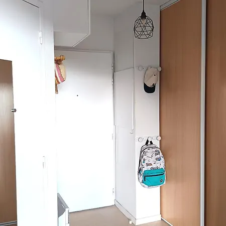 شقة Besse: 6 Pers. Lumineux Avec Balcon Et Cuisine Equipee - Fr-1-814-144